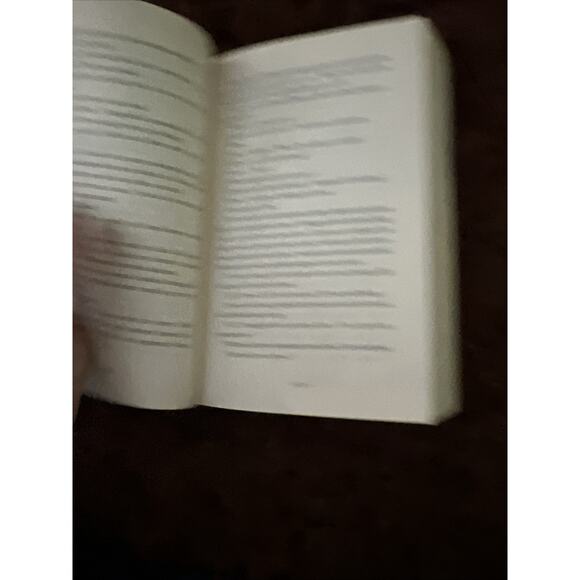 Lot of 2 Twilight Books Twilight and New Moon by Stephenie Meyer Softcover - Picture 8 of 12